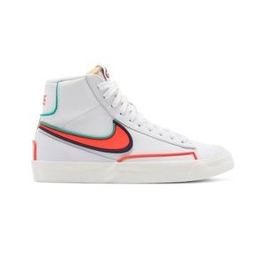 Women’s Blazer Mid
